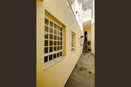 Casa à venda com 257m², 3 quartos e 2 vagasCorredor