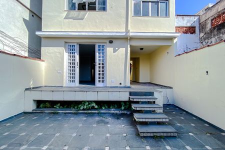 Casa à venda com 257m², 3 quartos e 2 vagasÁrea externa