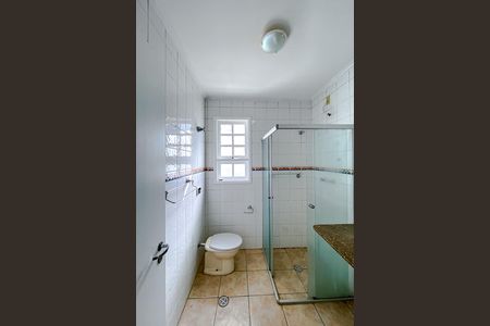 Casa à venda com 257m², 3 quartos e 2 vagasBanheiro