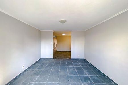 Casa à venda com 257m², 3 quartos e 2 vagasSalão