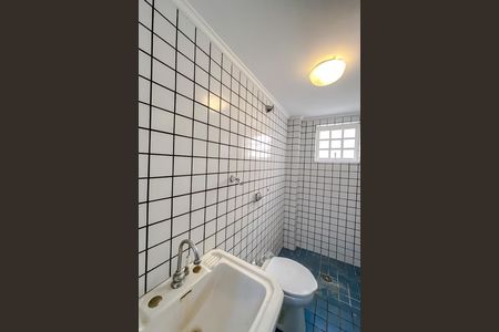 Casa à venda com 257m², 3 quartos e 2 vagasLavabo