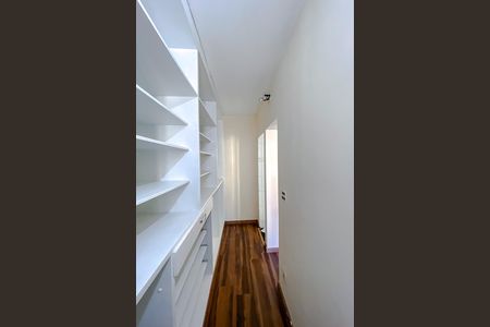 Casa à venda com 257m², 3 quartos e 2 vagasQuarto 1 - Suíte