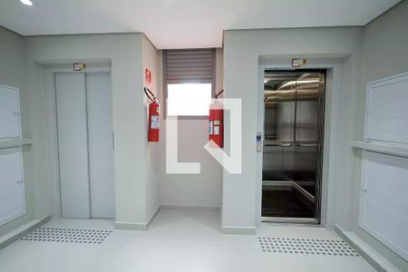 Apartamento para alugar com 40m², 1 quarto e 1 vaga Apartamento para alugar com 40m², 1 quarto e 1 vagaElevador