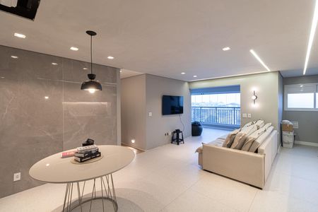 Sala/Cozinha/Área de Serviço  de apartamento para alugar com 2 quartos, 89m² em Vila Guilhermina, São Paulo