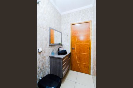 Casa à venda com 125m², 2 quartos e 2 vagasBanheiro Social