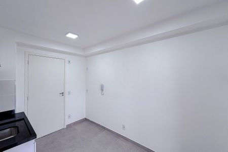 Studio para alugar com 24m², 1 quarto e sem vaga Studio para alugar com 24m², 1 quarto e sem vagaSala