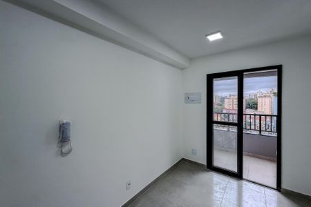 Studio para alugar com 24m², 1 quarto e sem vaga Studio para alugar com 24m², 1 quarto e sem vagaSala