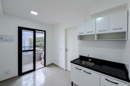 Studio para alugar com 24m², 1 quarto e sem vaga Studio para alugar com 24m², 1 quarto e sem vagaSala