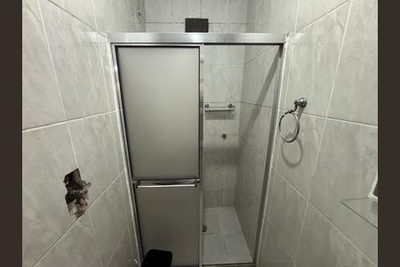 Casa à venda com 65m², 2 quartos e 2 vagas Casa à venda com 65m², 2 quartos e 2 vagasBanheiro 1