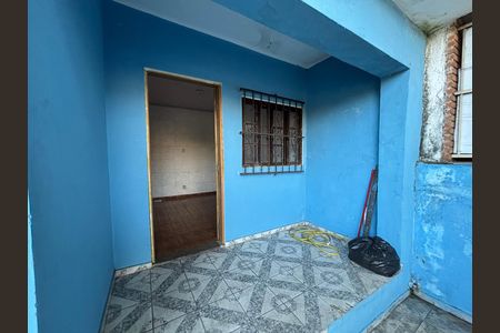 Casa à venda com 65m², 2 quartos e 2 vagas Casa à venda com 65m², 2 quartos e 2 vagasQuintal