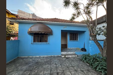 Casa à venda com 65m², 2 quartos e 2 vagas Casa à venda com 65m², 2 quartos e 2 vagasGaragem