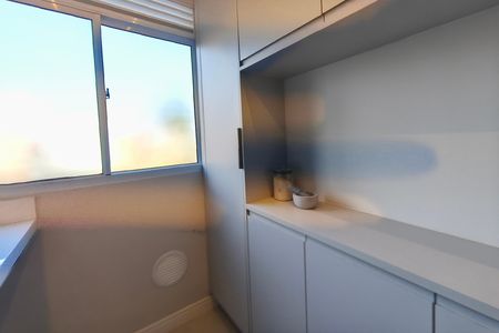 Apartamento à venda com 60m², 2 quartos e 1 vaga Apartamento à venda com 60m², 2 quartos e 1 vagaÁrea de Serviço