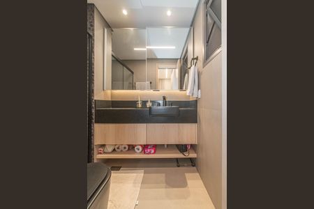 Apartamento à venda com 76m², 2 quartos e 1 vaga Apartamento à venda com 76m², 2 quartos e 1 vagaBanheiro da Suíte 2