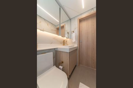 Apartamento à venda com 76m², 2 quartos e 1 vaga Apartamento à venda com 76m², 2 quartos e 1 vagaBanheiro da Suíte 1