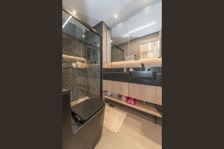 Apartamento à venda com 76m², 2 quartos e 1 vaga Apartamento à venda com 76m², 2 quartos e 1 vagaBanheiro da Suíte 2