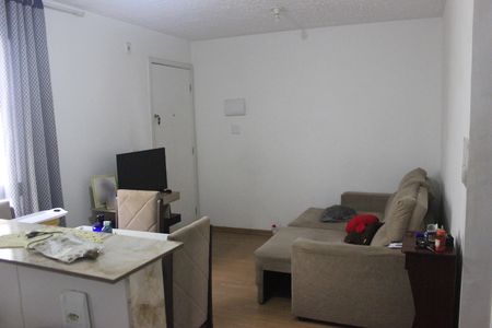 Sala de apartamento para alugar com 2 quartos, 44m² em Jardim Ansalca, Guarulhos