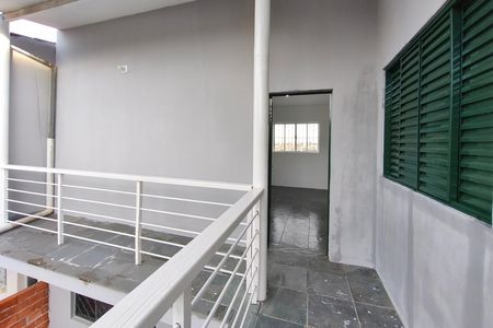 Casa para alugar com 70m², 2 quartos e 1 vaga Casa para alugar com 70m², 2 quartos e 1 vagaVaranda
