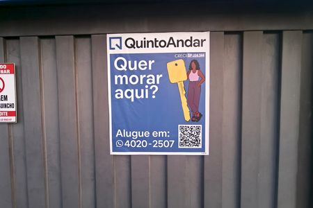 Casa para alugar com 70m², 2 quartos e 1 vaga Casa para alugar com 70m², 2 quartos e 1 vagaPLACA INSTALADA NA FACHADA