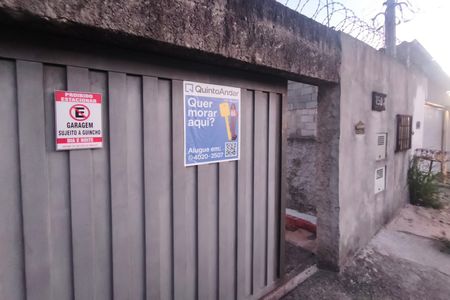 Casa para alugar com 70m², 2 quartos e 1 vaga Casa para alugar com 70m², 2 quartos e 1 vagaPLACA INSTALADA NA FACHADA