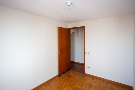 Apartamento para alugar com 66m², 3 quartos e 1 vagaQuarto 2