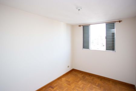 Apartamento para alugar com 66m², 3 quartos e 1 vagaQuarto 2