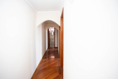 Apartamento para alugar com 66m², 3 quartos e 1 vagaCorredor