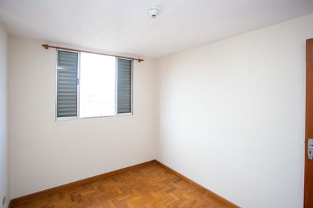 Apartamento para alugar com 66m², 3 quartos e 1 vagaQuarto 2