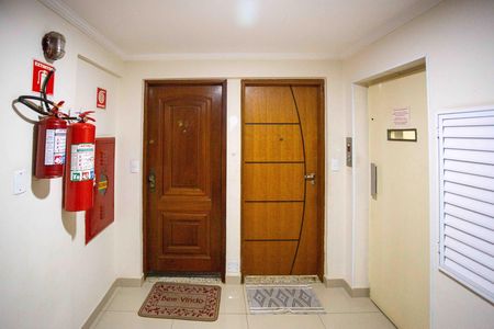 Apartamento para alugar com 55m², 2 quartos e 1 vagaHall de entrada