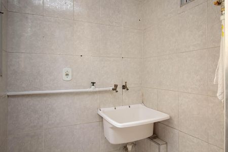 Apartamento para alugar com 56m², 2 quartos e 1 vagaÁrea de Serviço
