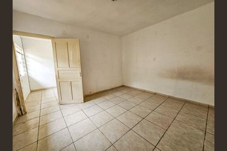 Casa à venda com 375m², 3 quartos e 2 vagasQuarto 2