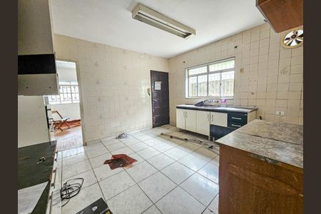 Casa à venda com 375m², 3 quartos e 2 vagasCozinha