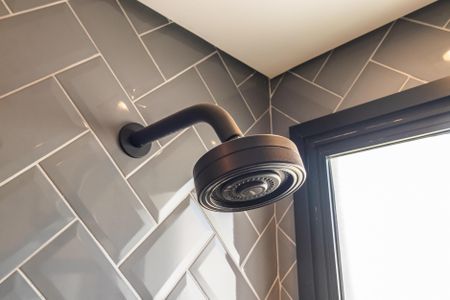 Apartamento para alugar com 87m², 3 quartos e 2 vagas Apartamento para alugar com 87m², 3 quartos e 2 vagasBanheiro da Suíte 2
