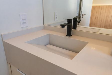 Apartamento para alugar com 87m², 3 quartos e 2 vagas Apartamento para alugar com 87m², 3 quartos e 2 vagasBanheiro da Suíte 2