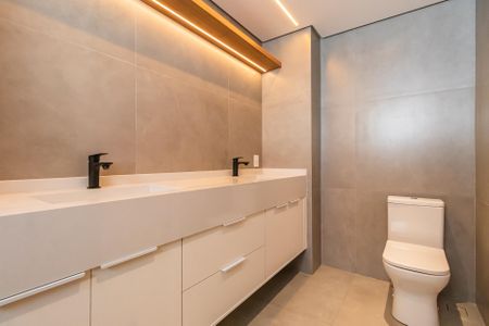 Apartamento para alugar com 87m², 3 quartos e 2 vagas Apartamento para alugar com 87m², 3 quartos e 2 vagasBanheiro da Suíte 3