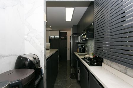 Apartamento à venda com 97m², 2 quartos e 2 vagas Apartamento à venda com 97m², 2 quartos e 2 vagasCozinha