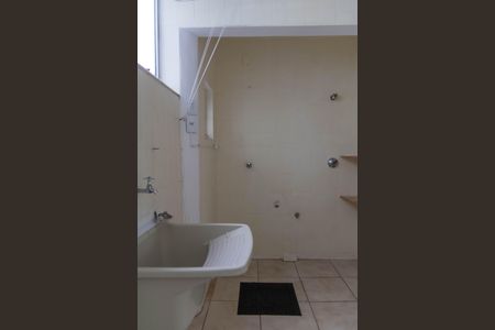 Apartamento para alugar com 71m², 1 quarto e 1 vaga Apartamento para alugar com 71m², 1 quarto e 1 vagaÁrea de Serviço