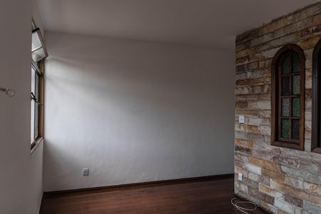 Sala de apartamento para alugar com 1 quarto, 71m² em Padre Eustáquio, Belo Horizonte