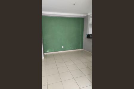 Sala de apartamento para alugar com 2 quartos, 60m² em Jardim do Estádio, Santo André