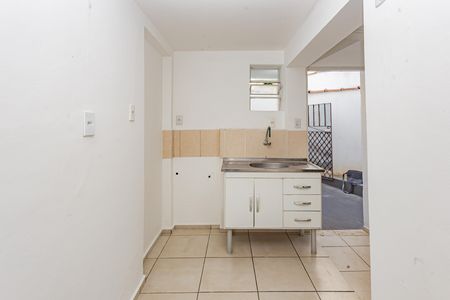 Casa para alugar com 45m², 2 quartos e sem vaga Casa para alugar com 45m², 2 quartos e sem vagaCozinha