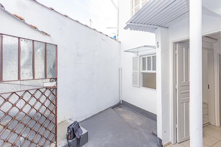 Casa para alugar com 45m², 2 quartos e sem vaga Casa para alugar com 45m², 2 quartos e sem vagaÁrea de Serviço