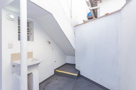 Casa para alugar com 45m², 2 quartos e sem vaga Casa para alugar com 45m², 2 quartos e sem vagaÁrea de Serviço