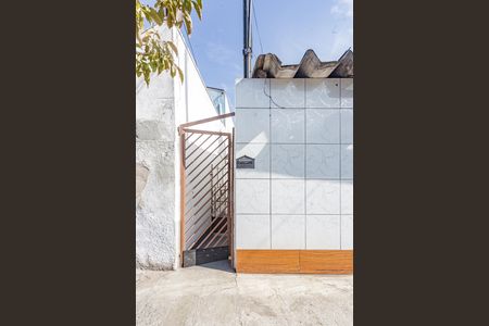 Casa para alugar com 45m², 2 quartos e sem vaga Casa para alugar com 45m², 2 quartos e sem vagaFachada