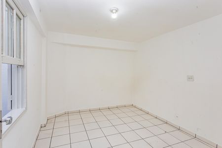 Quarto 1 de casa para alugar com 2 quartos, 45m² em Vila Gumercindo, São Paulo
