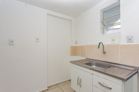 Cozinha de casa para alugar com 2 quartos, 45m² em Vila Gumercindo, São Paulo