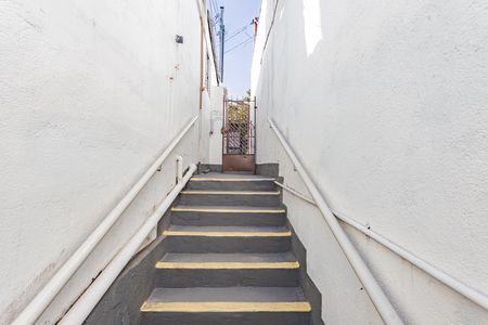Casa para alugar com 45m², 2 quartos e sem vaga Casa para alugar com 45m², 2 quartos e sem vagaQuintal