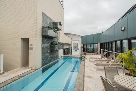 Studio à venda com 35m², 1 quarto e 1 vaga Studio à venda com 35m², 1 quarto e 1 vagaÁrea comum - Piscina