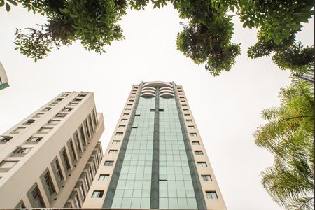 Studio à venda com 35m², 1 quarto e 1 vaga Studio à venda com 35m², 1 quarto e 1 vagaFachada