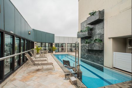 Studio à venda com 35m², 1 quarto e 1 vaga Studio à venda com 35m², 1 quarto e 1 vagaÁrea comum - Piscina