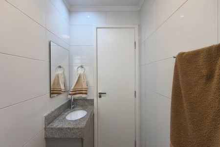 Apartamento para alugar com 67m², 2 quartos e 1 vaga Apartamento para alugar com 67m², 2 quartos e 1 vagaBanheiro