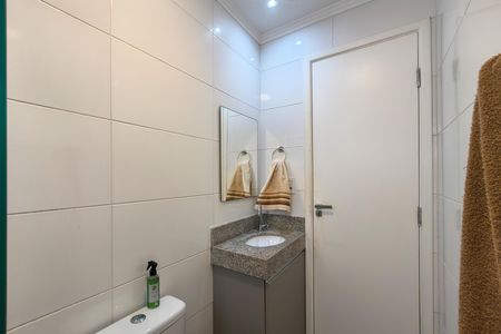 Apartamento para alugar com 67m², 2 quartos e 1 vaga Apartamento para alugar com 67m², 2 quartos e 1 vagaBanheiro